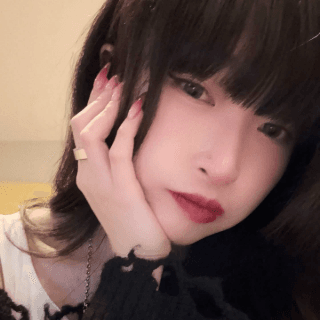Photograph of Melanie, a student